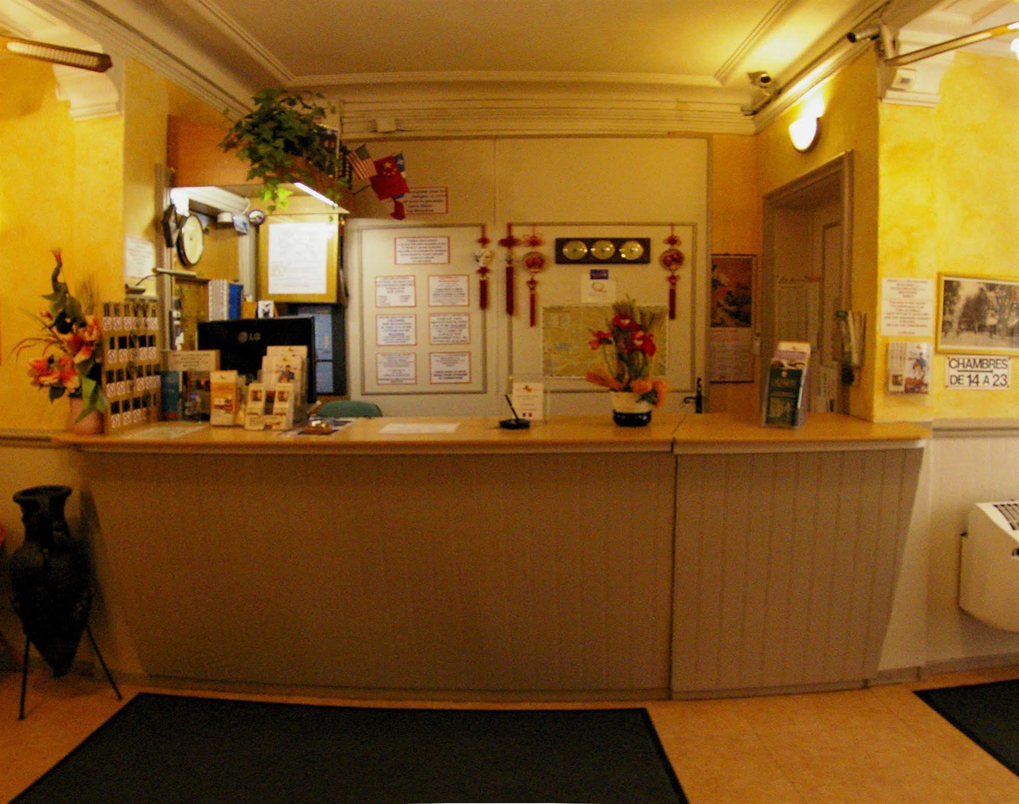 Hotel Vendome Salon-de-Provence Buitenkant foto